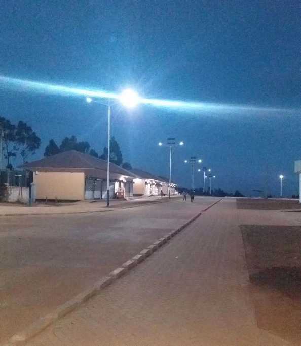 梅江区非洲科特迪瓦太阳能路灯工程